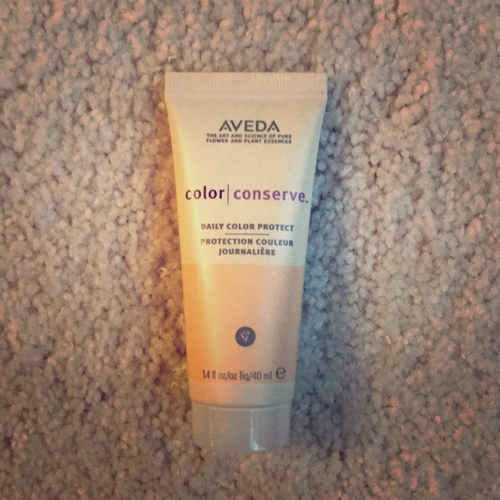 Aveda color conserve daily treatment
